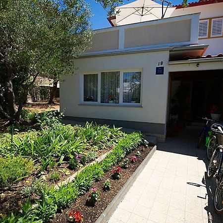 Balen Guest House Раб Экстерьер фото