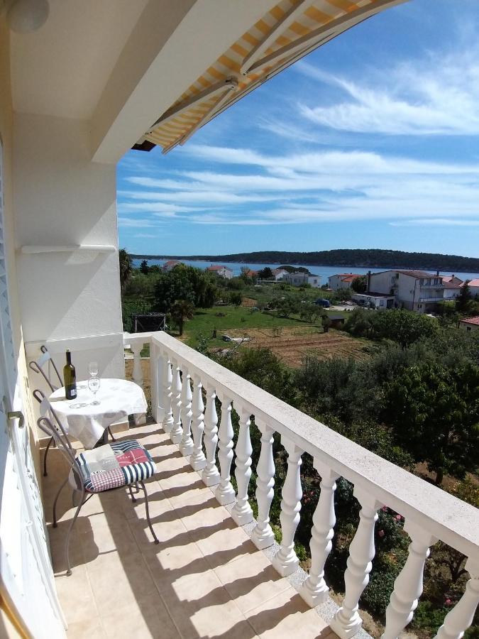 Balen Guest House Раб Экстерьер фото